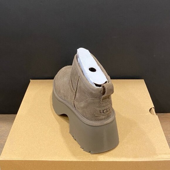 UGG Women's Hickory Classic Ultra Mini New Heights Ankle Boot Bootie Shoes NEW - Picture 3 of 5